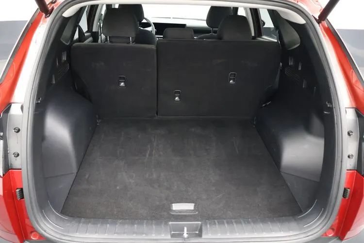 Used 2025 Hyundai Tucson SEL FWD image 16