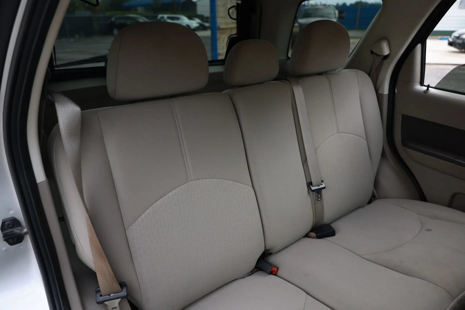Used 2010 Mercury Mariner 4WD image 29