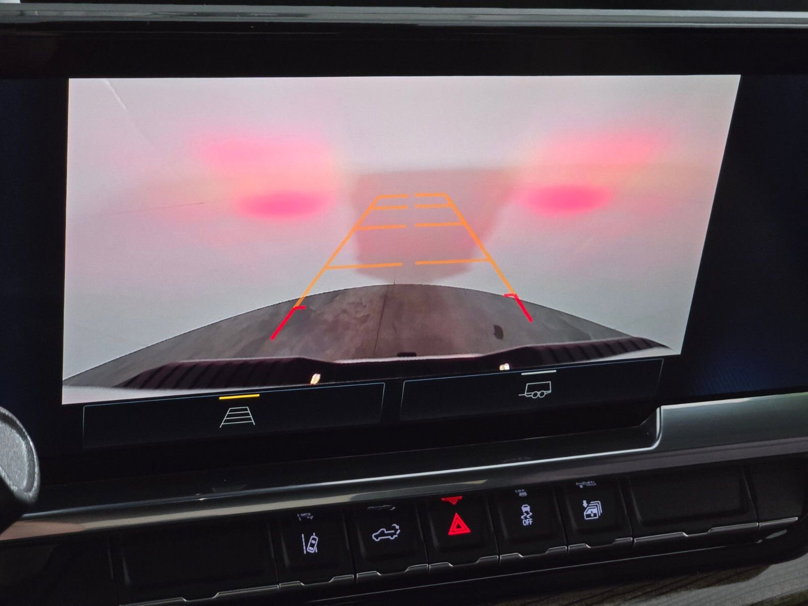 Used 2025 Chevrolet Silverado 2500 LT w/ Convenience Package image 24