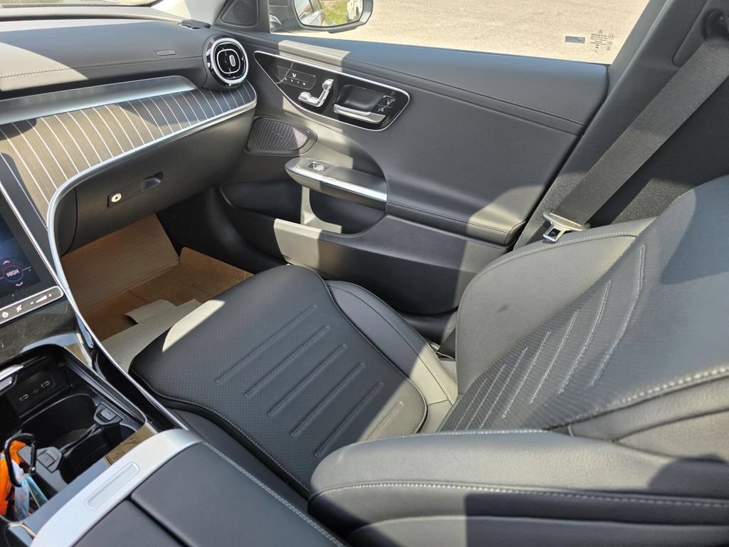 Certified 2026 Mercedes-Benz C 300 Sedan image 27