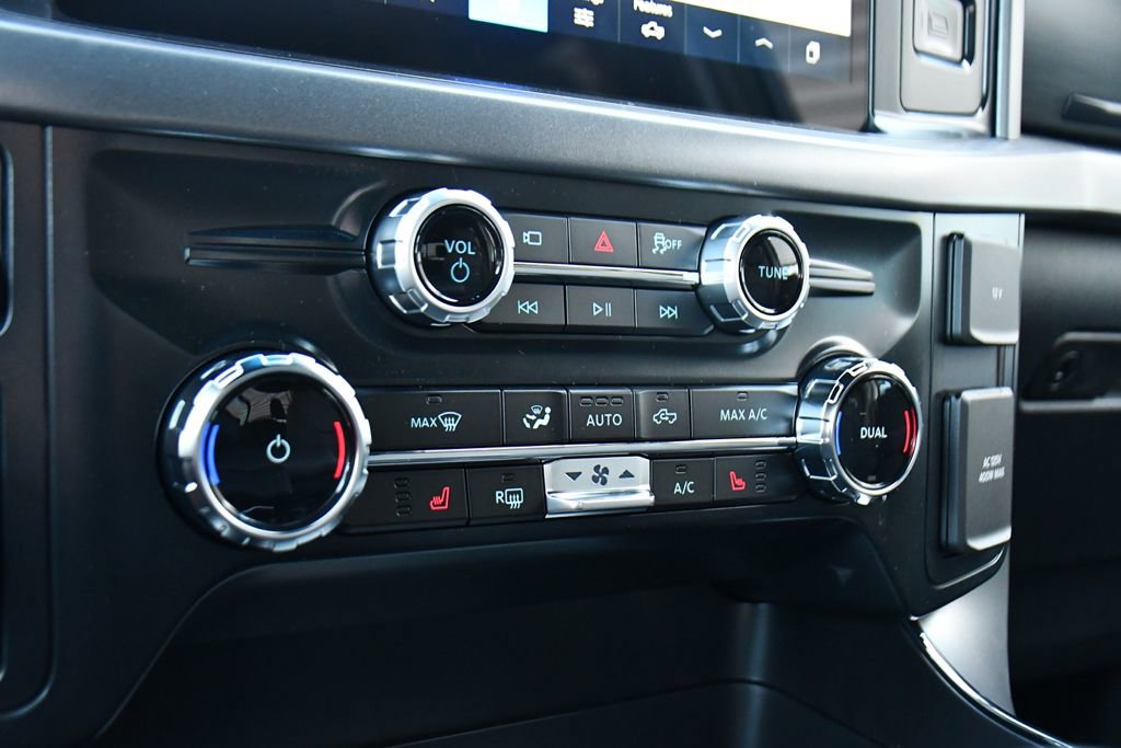 New 2025 Ford F150 XLT w/ Equipment Group 302A MID image 28