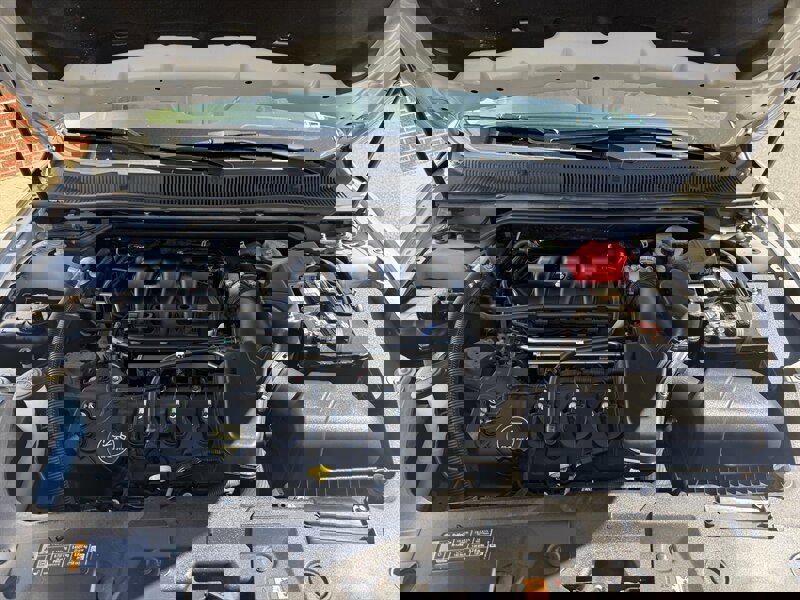 Used 2017 Ford Taurus Limited image 28