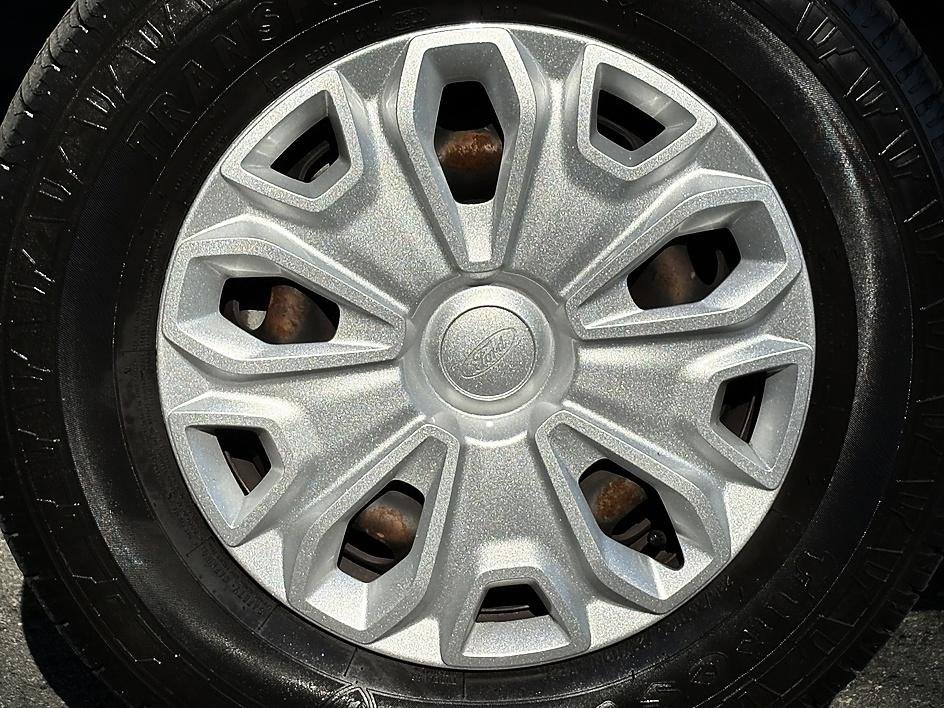 Used 2021 Ford Transit 350 XLT image 8