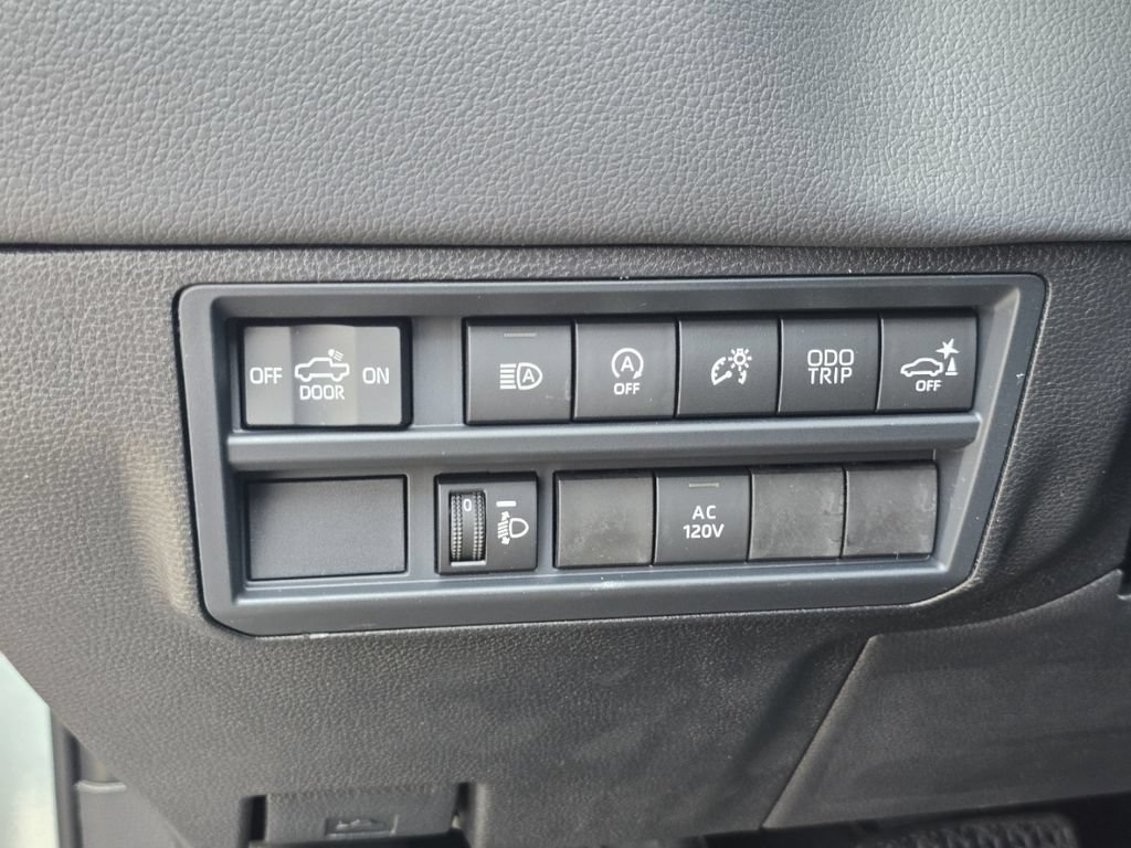 New 2026 Toyota Tundra Limited AWD/4WD image 27