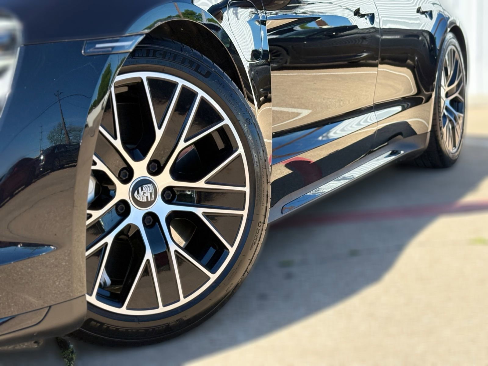 Used 2020 Porsche Taycan Turbo image 8