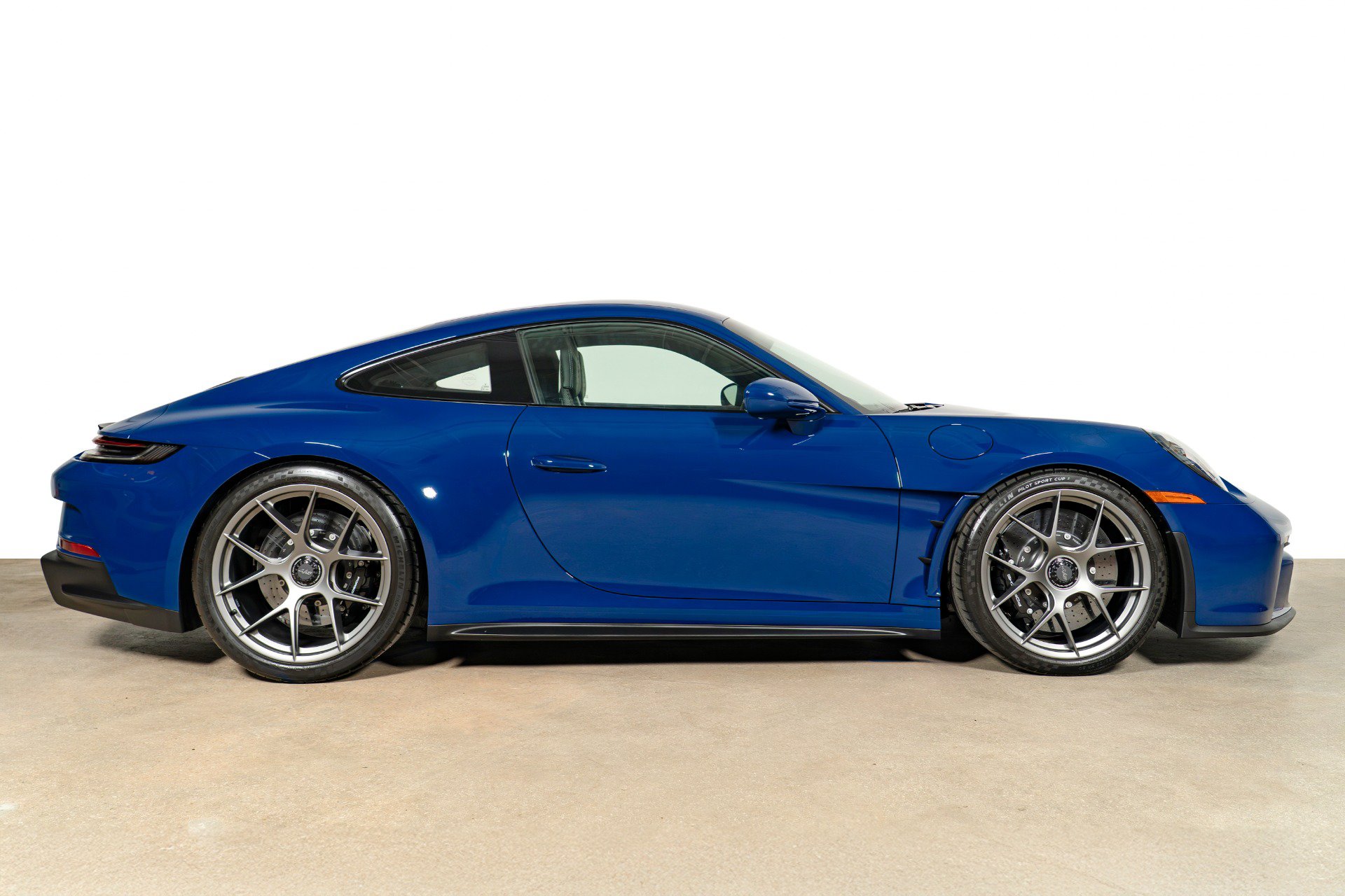 Used 2024 Porsche 911 GT3 RS RWD image 6