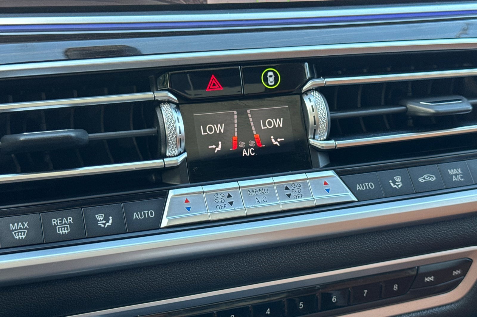 Used 2019 BMW X7 xDrive50i AWD/4WD image 26