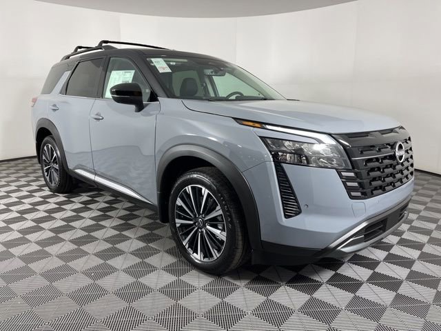 New 2026 Nissan Pathfinder Platinum w/ Accent Package image 2