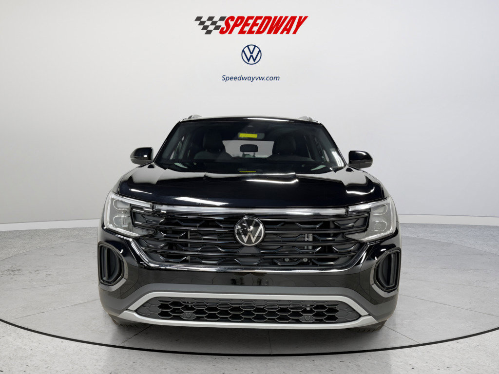 New 2026 Volkswagen Atlas Cross Sport SE image 2