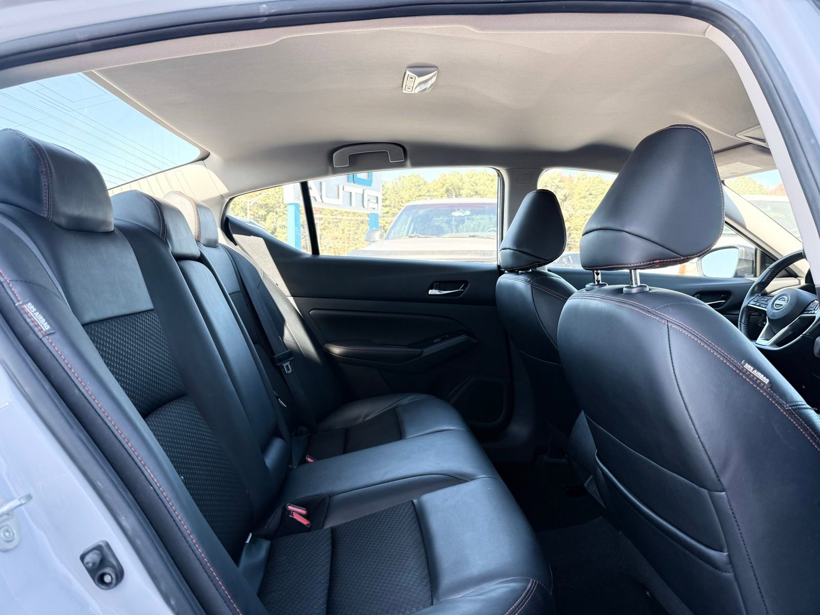 Used 2024 Nissan Altima 2.5 SR image 21