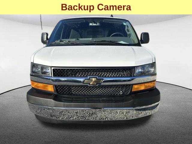 Certified 2025 Chevrolet Express 2500 w/ Driver Convenience Package RWD image 5