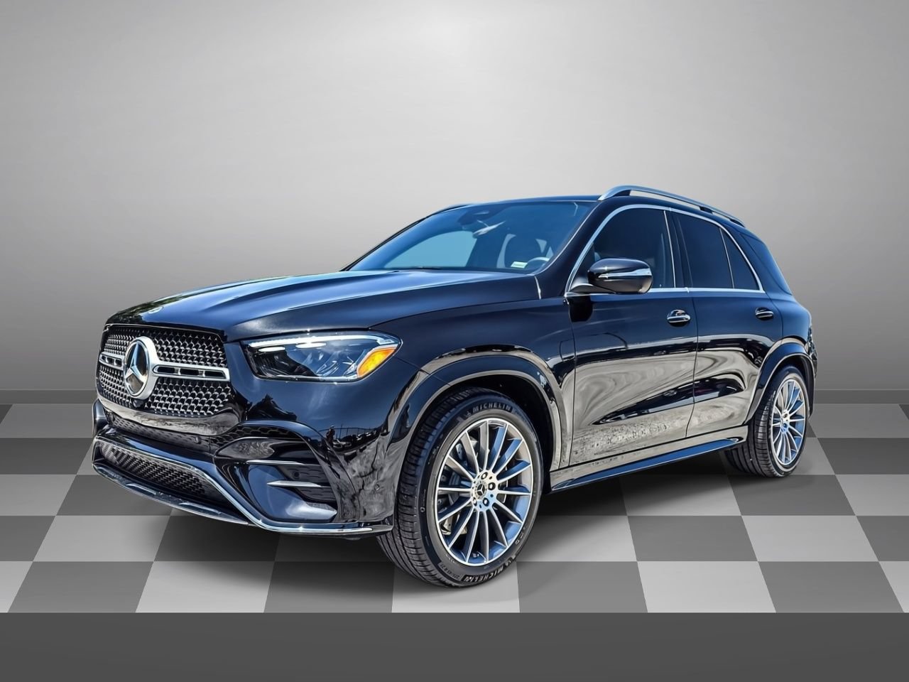 Used 2026 Mercedes-Benz GLE 580 4MATIC image 3