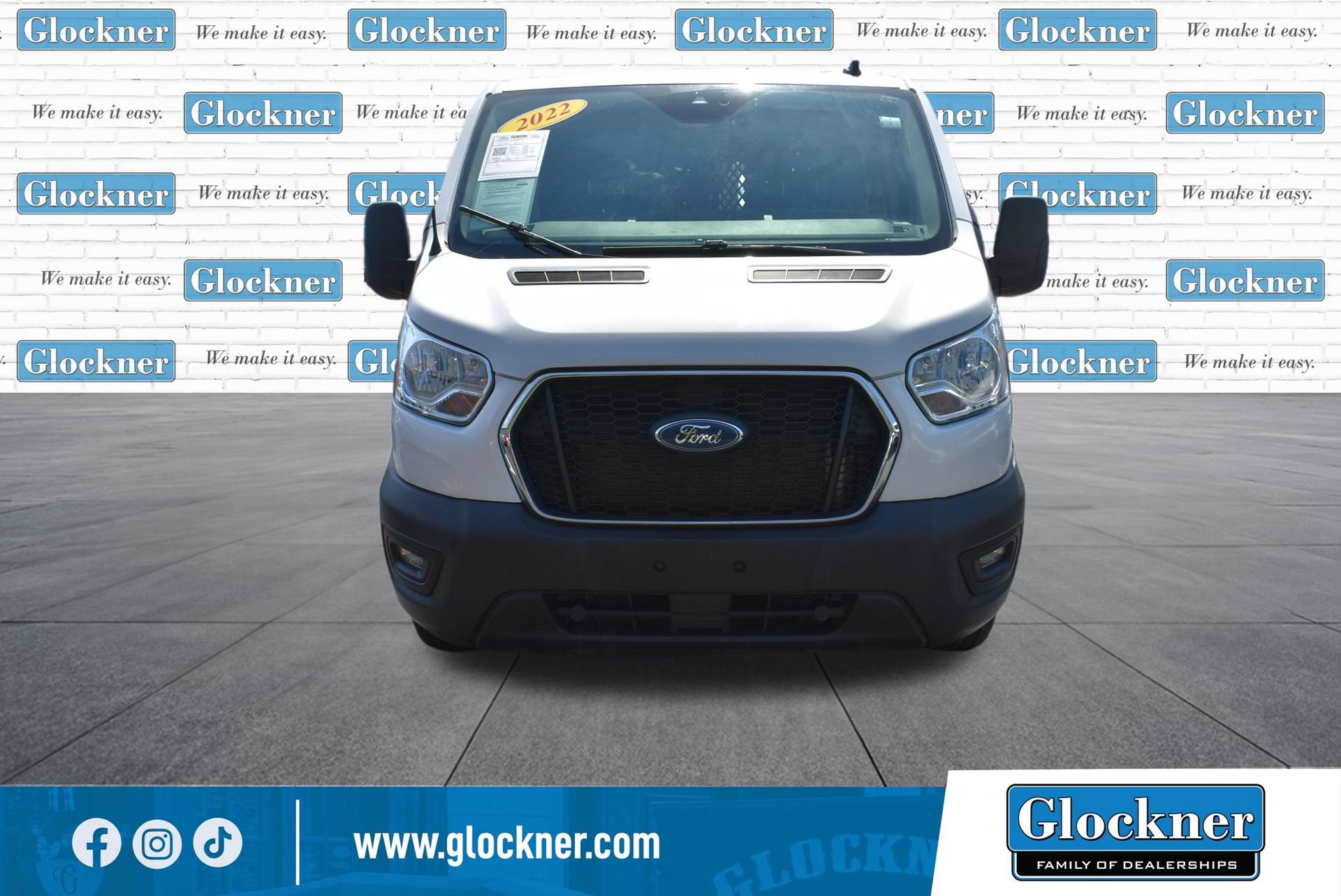 Used 2022 Ford Transit 250 Low Roof w/ Exterior Upgrade Package RWD image 2