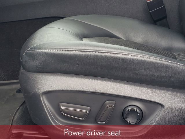 Used 2020 Toyota Camry XSE image 14