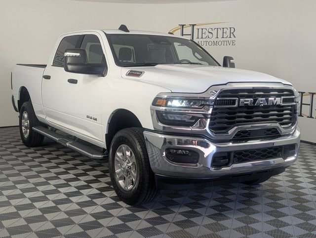 Used 2026 RAM 2500 Big Horn AWD/4WD image 2