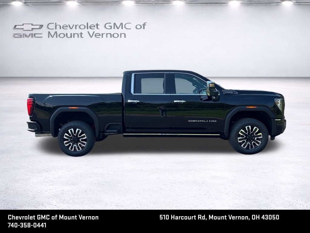 New 2026 GMC Sierra 3500 Denali Ultimate AWD/4WD image 8