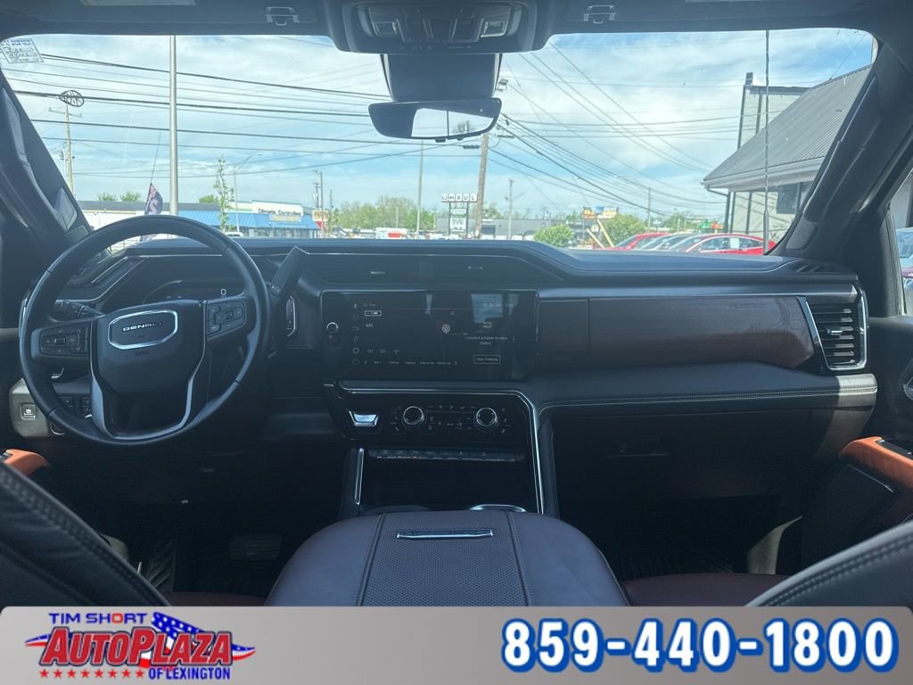Used 2025 GMC Sierra 2500 Denali Ultimate AWD/4WD image 22