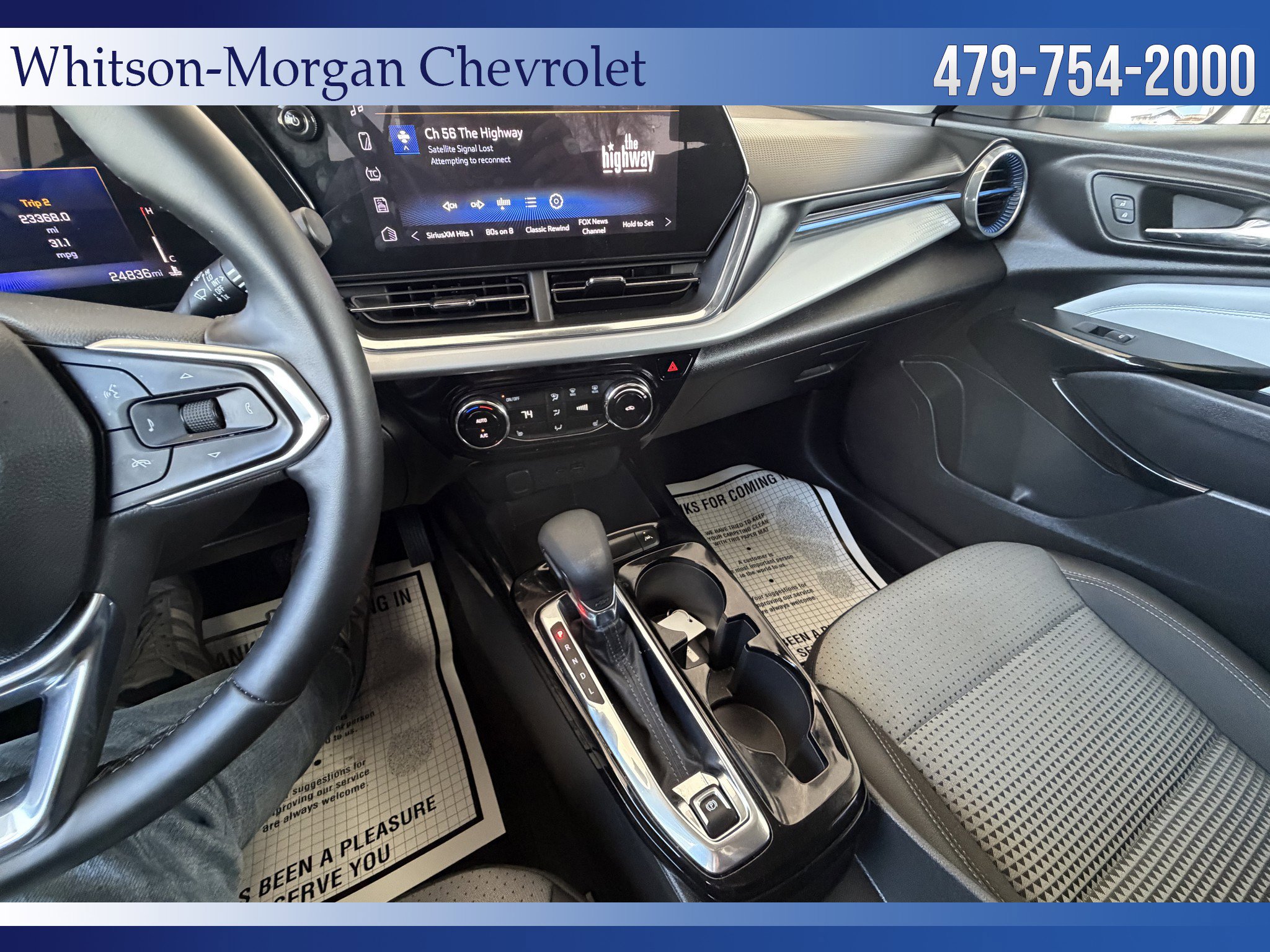 Used 2025 Chevrolet Trax LT w/ LT Convenience Package image 26