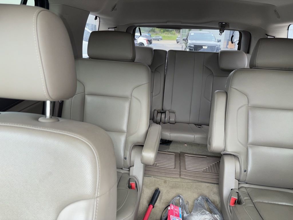 Used 2015 GMC Yukon SLT w/ Open Road Package AWD/4WD image 10