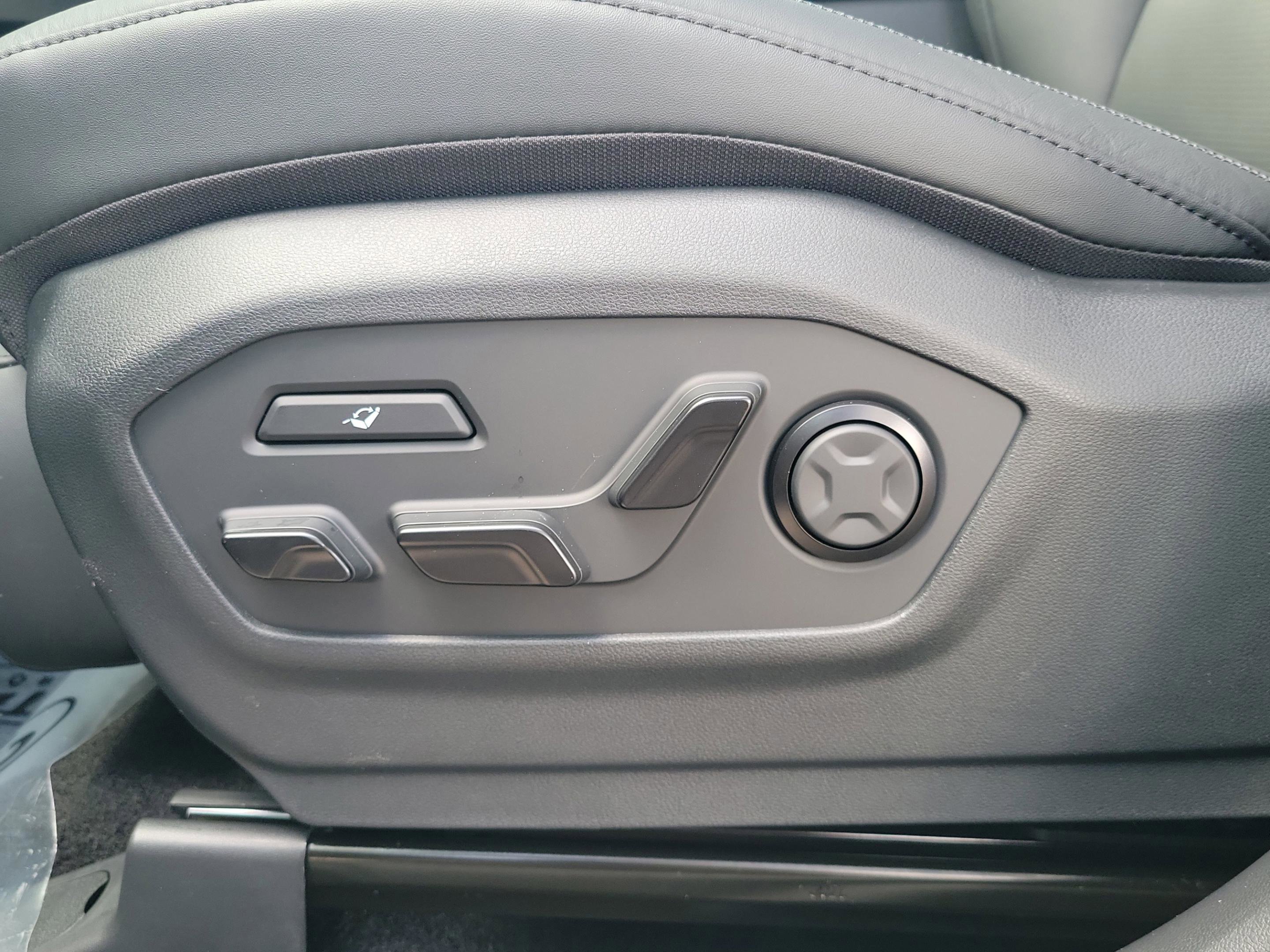 New 2026 Hyundai Santa Fe Calligraphy image 22