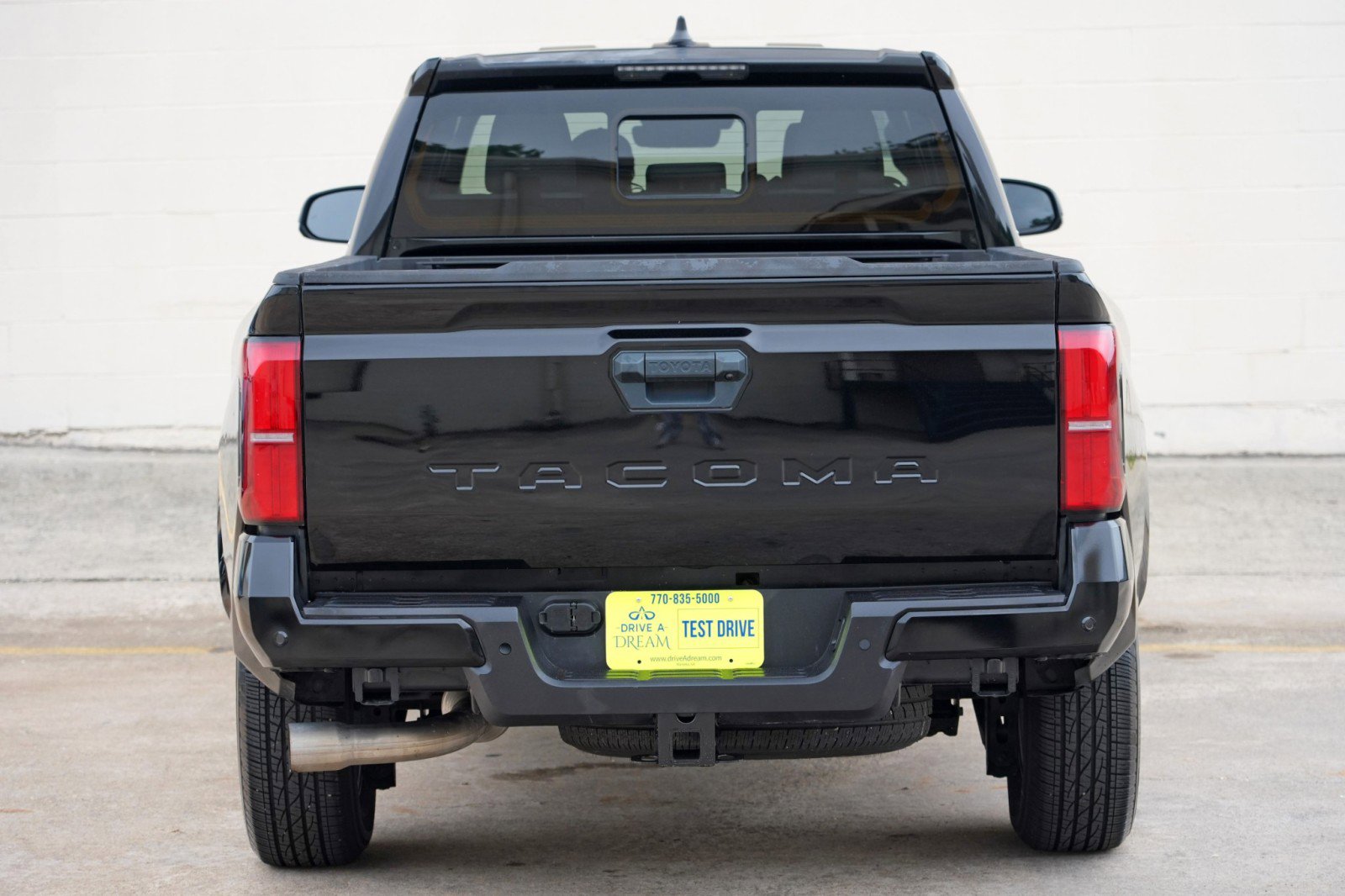 Used 2024 Toyota Tacoma SR5 RWD image 51