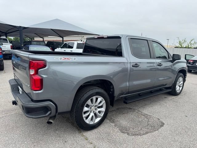 Used 2020 Chevrolet Silverado 1500 Custom w/ Custom Value Package AWD/4WD image 6