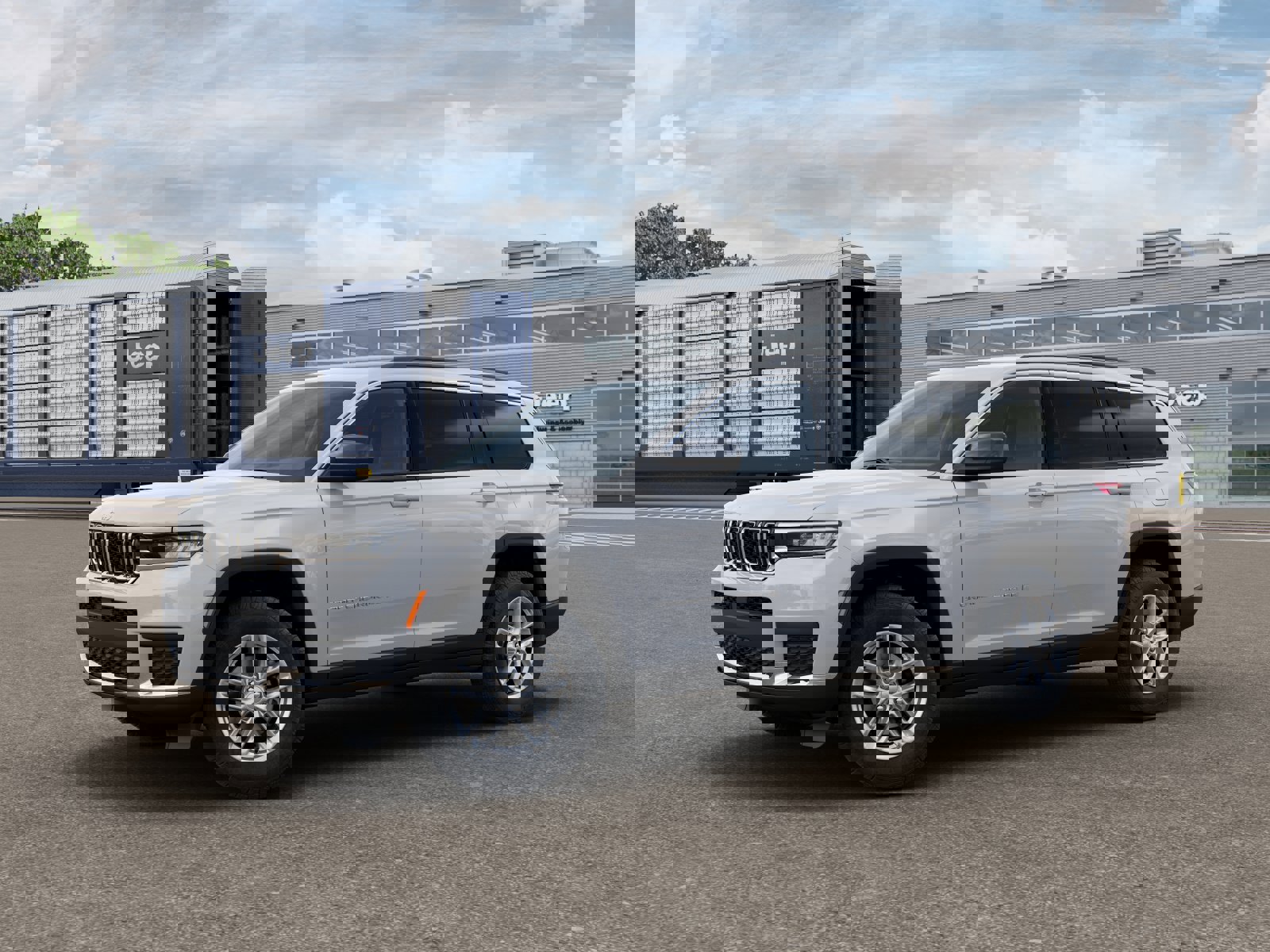 New 2026 Jeep Grand Cherokee L Laredo image 15