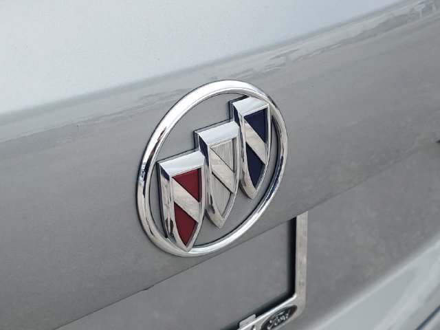 Used 2023 Buick Envision Essence FWD image 6
