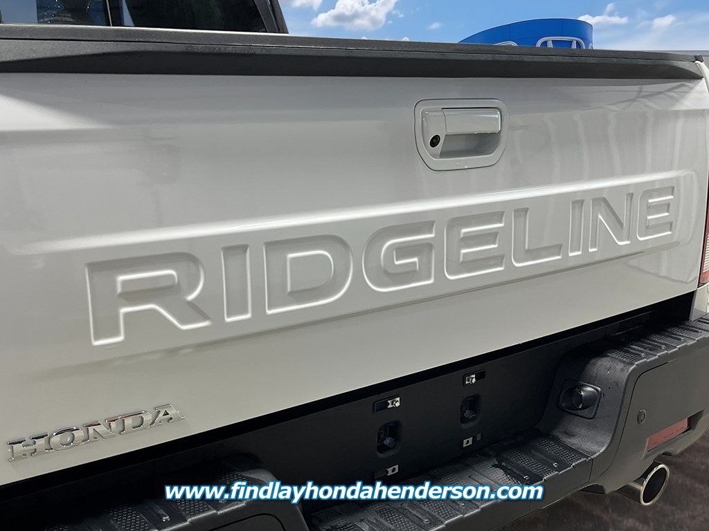 New 2026 Honda Ridgeline Black Edition image 6