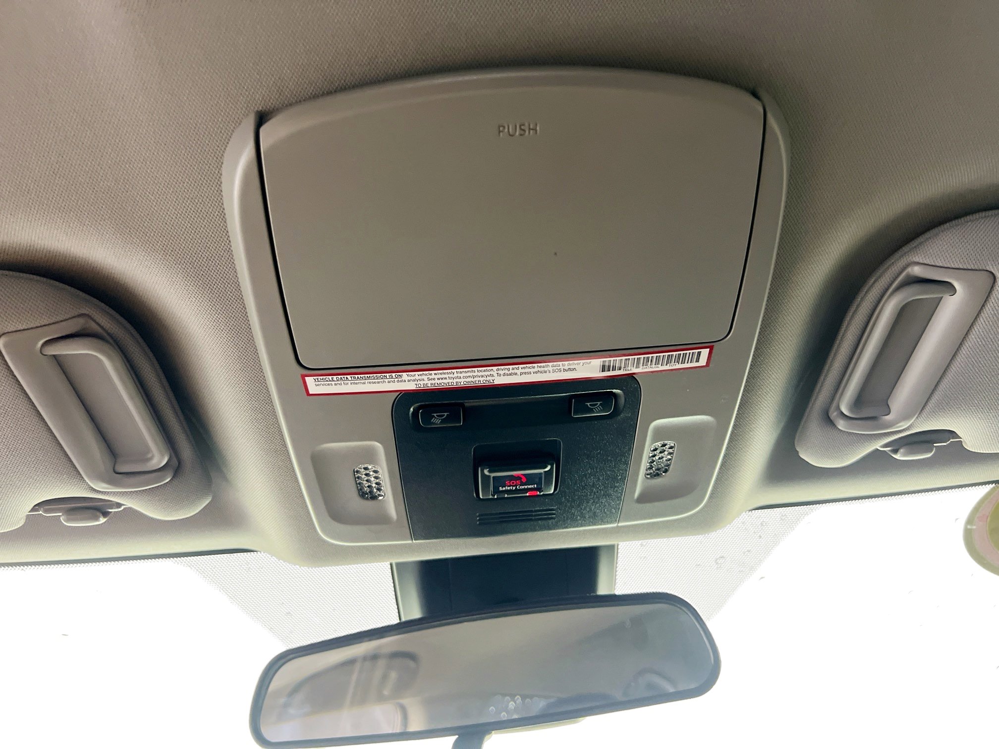 Used 2020 Toyota Camry LE FWD image 22