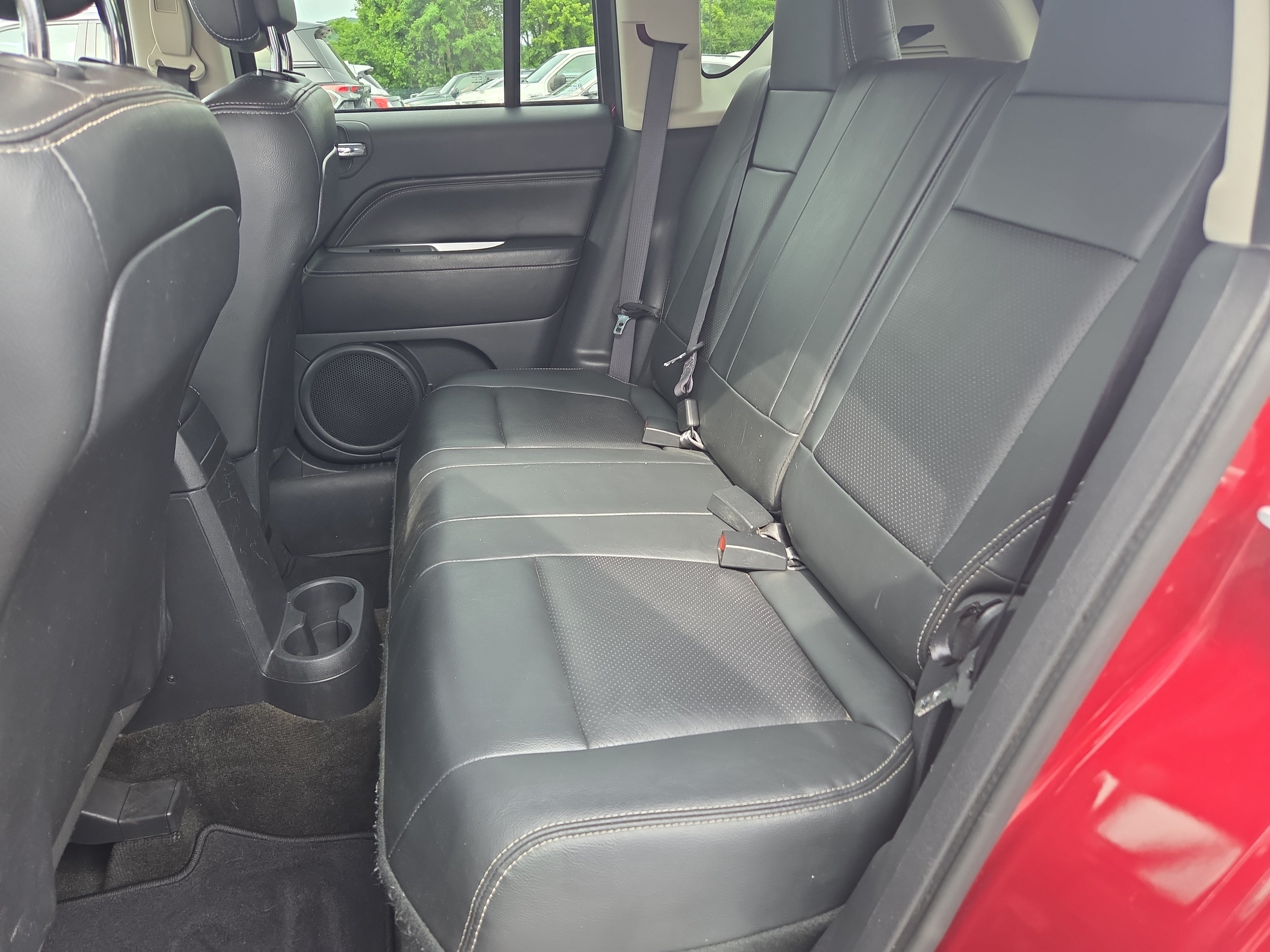 Used 2017 Jeep Compass High Altitude AWD/4WD image 13