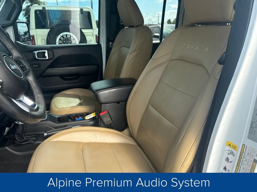 Used 2018 Jeep Wrangler Unlimited Sahara AWD/4WD image 10
