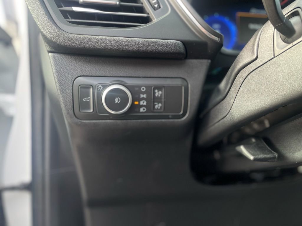 Used 2022 Ford Escape Titanium w/ Class II Trailer Tow Package image 14