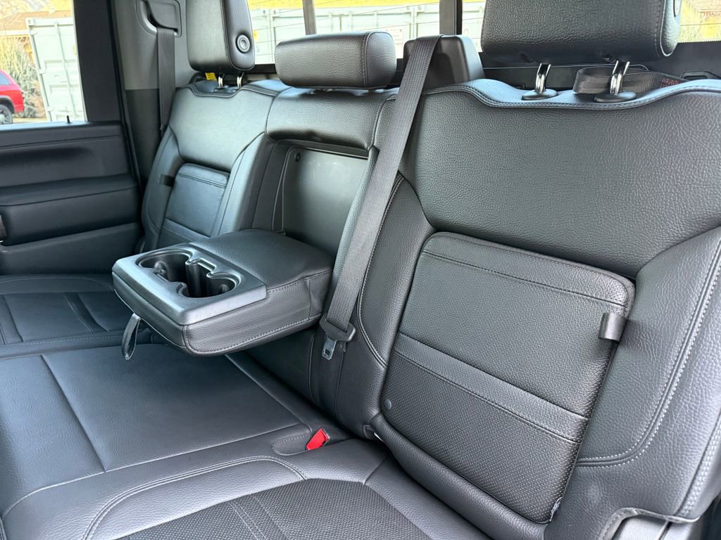 Used 2020 GMC Sierra 2500 Denali w/ Denali Ultimate Package image 32