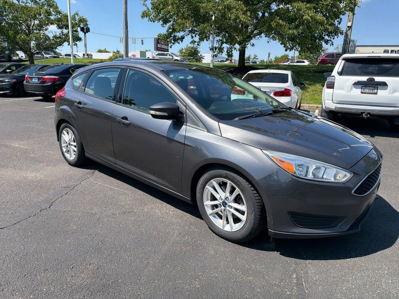 Used 2016 Ford Focus SE w/ Reverse Sensing Package FWD image 22