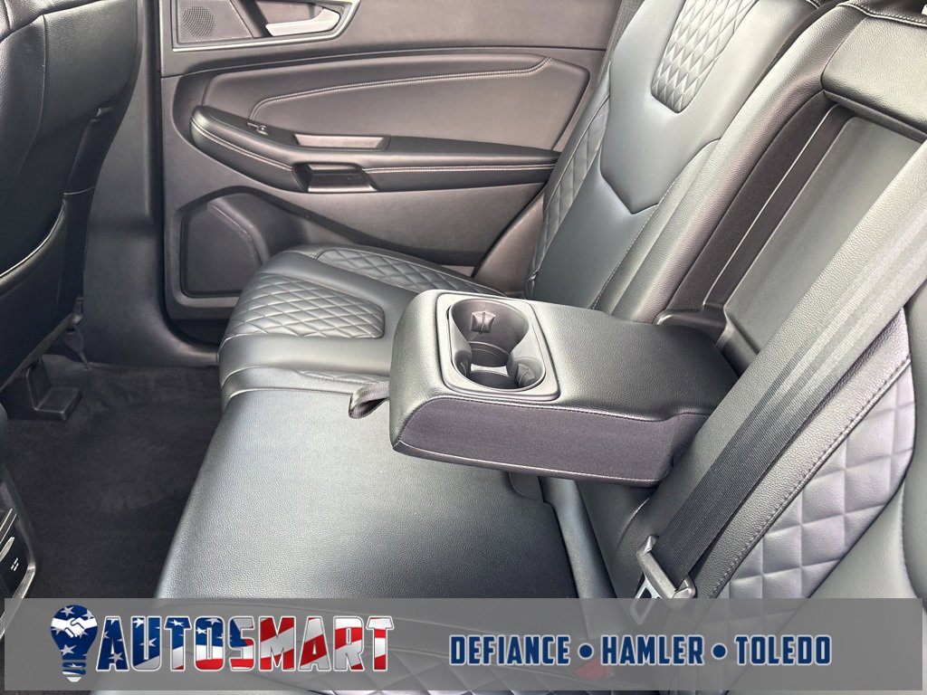 Used 2024 Ford Edge Titanium image 51