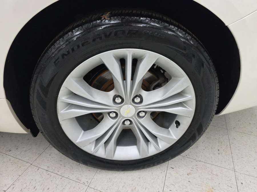 Used 2014 Chevrolet Impala LT w/ Convenience Package FWD image 31