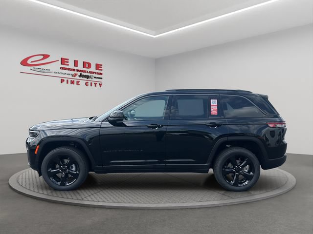 New 2026 Jeep Grand Cherokee Limited w/ Limited Altitude Package AWD/4WD image 5