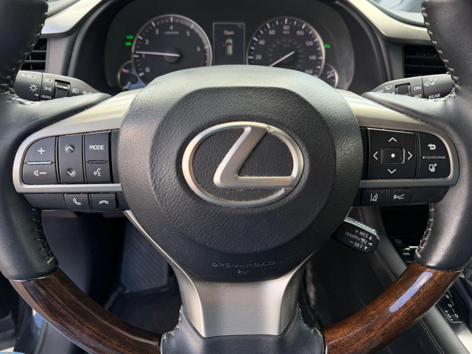 Used 2016 Lexus RX 350 AWD w/ Premium Package image 16