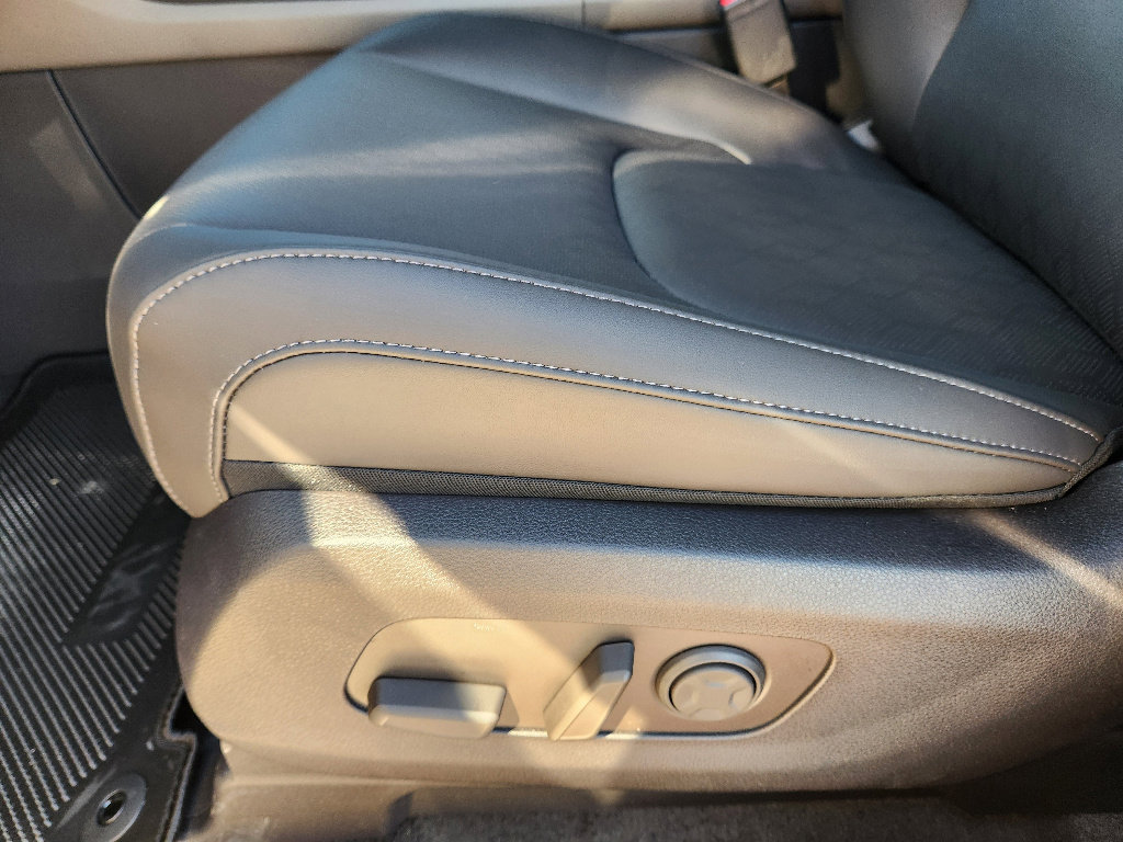 New 2026 Kia Carnival SX image 17