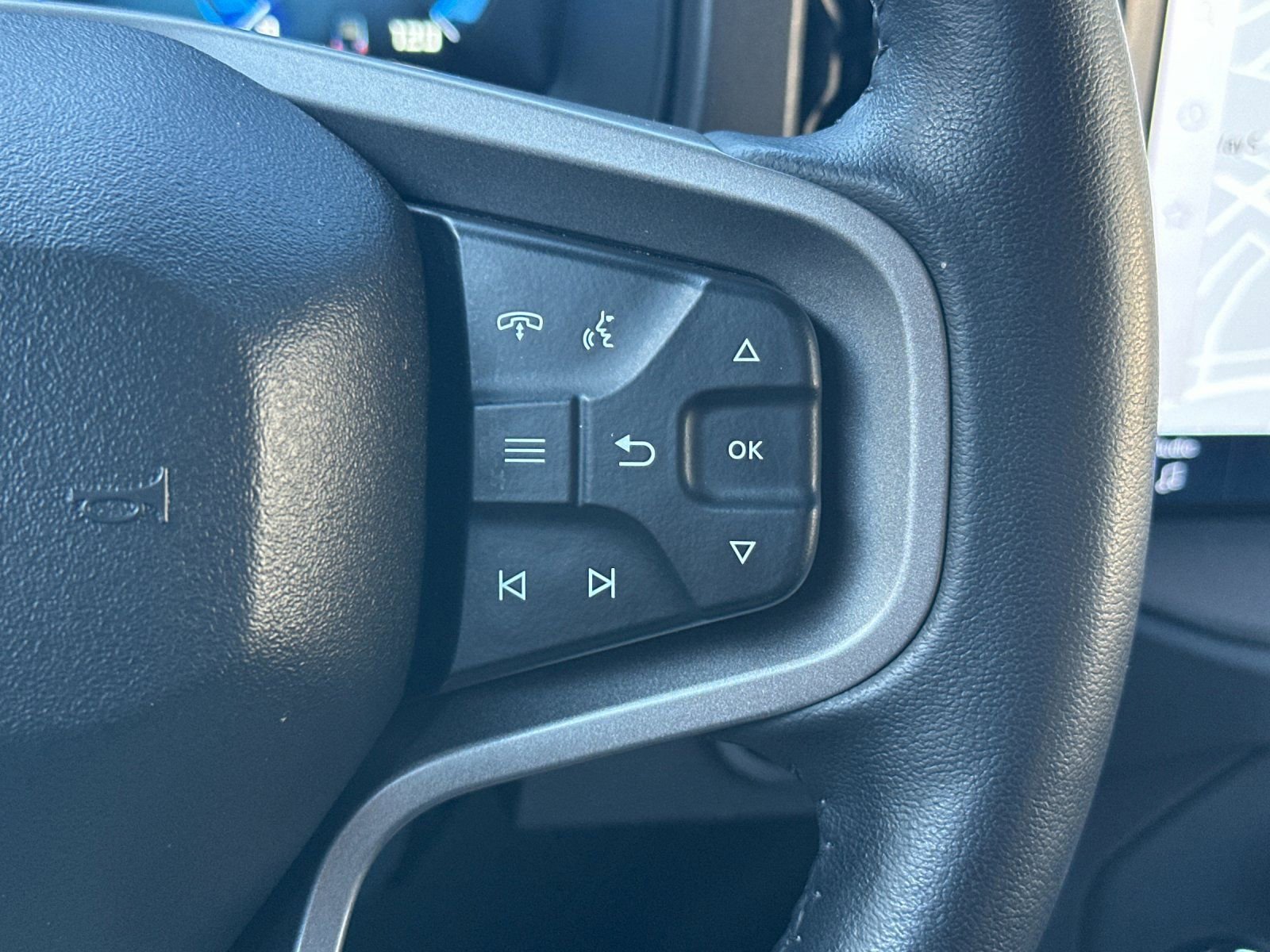 Used 2025 Ford Bronco Badlands image 29