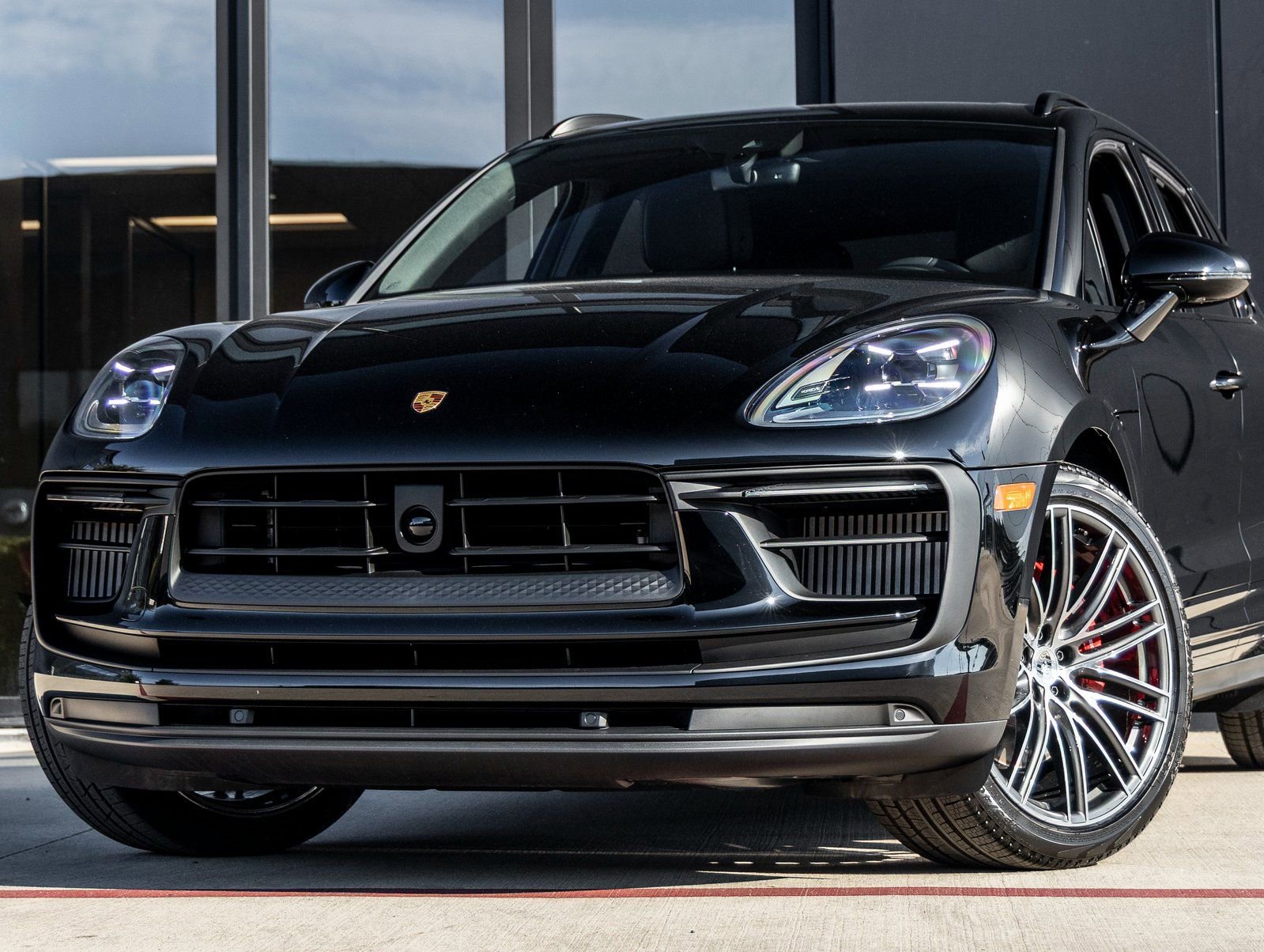 Used 2026 Porsche Macan S image 7