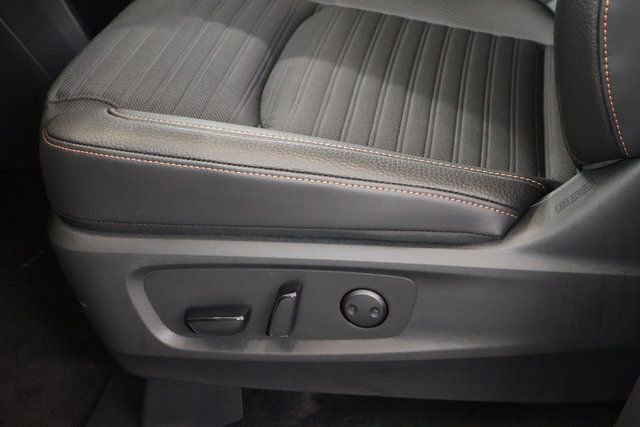 New 2025 Nissan Pathfinder Rock Creek image 12