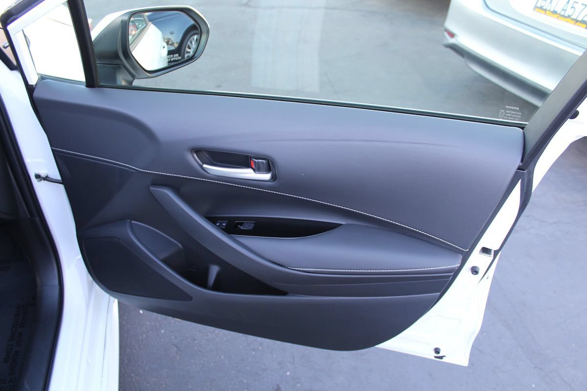 Used 2022 Toyota Corolla SE w/ Carpet Mat Package (TMS) FWD image 20