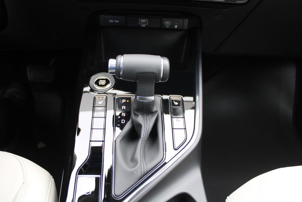 New 2026 Kia Niro EX FWD image 35