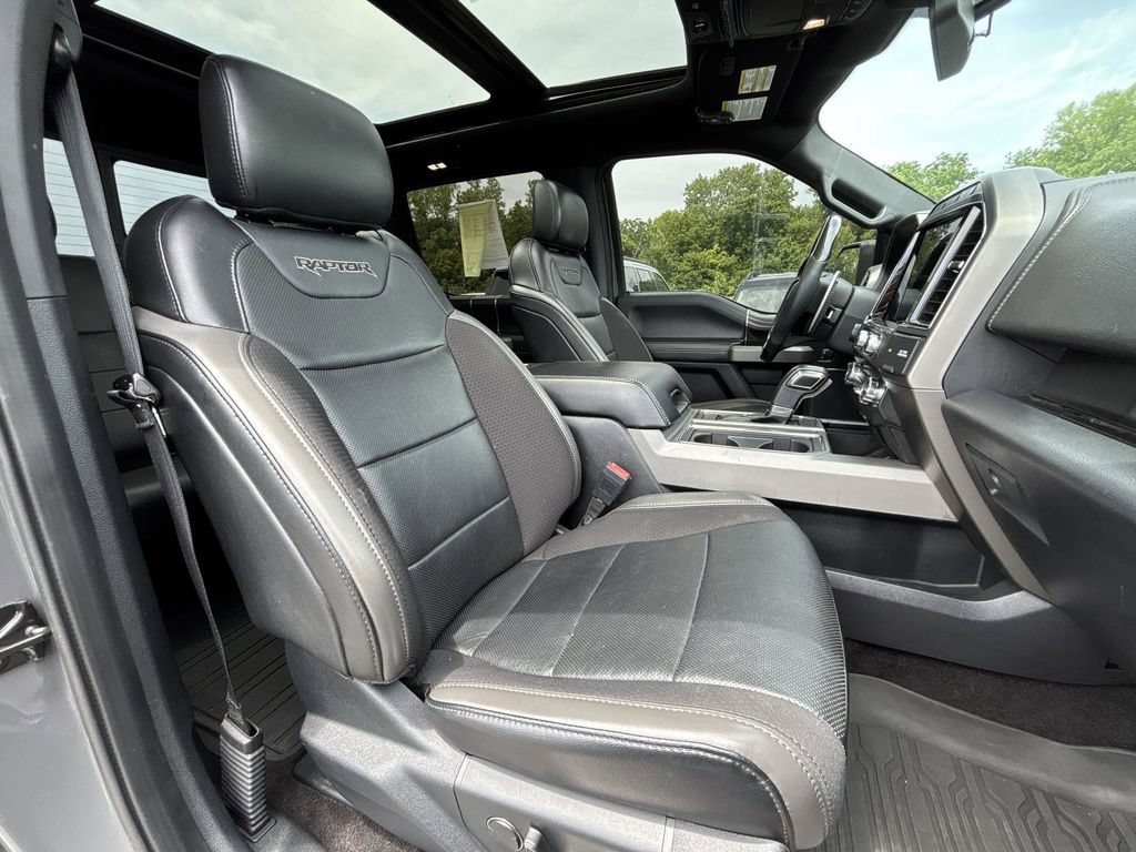 Used 2020 Ford F150 Raptor w/ Equipment Group 802A Luxury AWD/4WD image 27