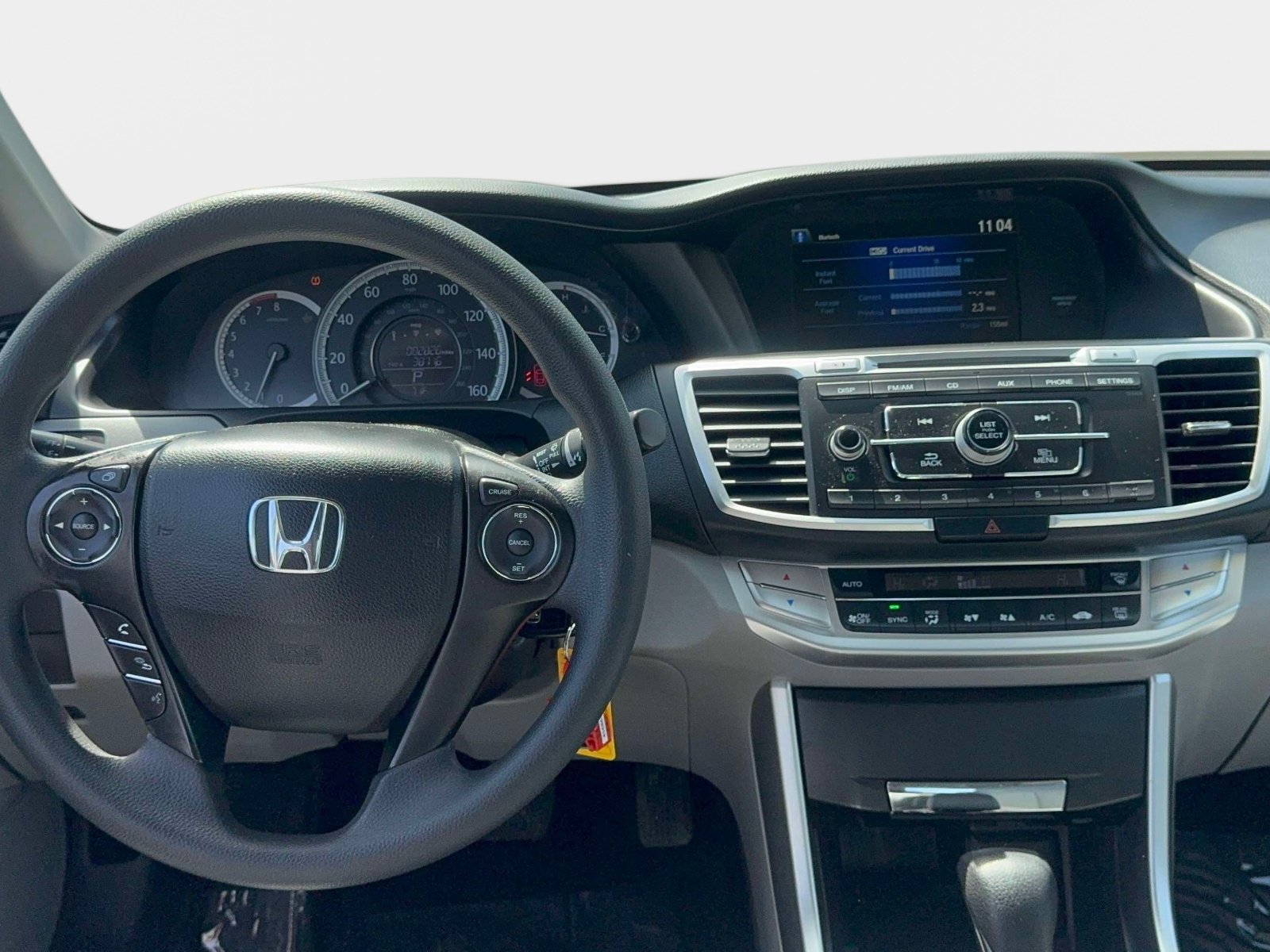 Used 2015 Honda Accord LX image 8