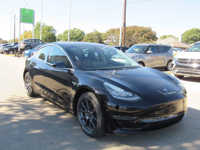 Used 2018 Tesla Model 3 Long Range image 4