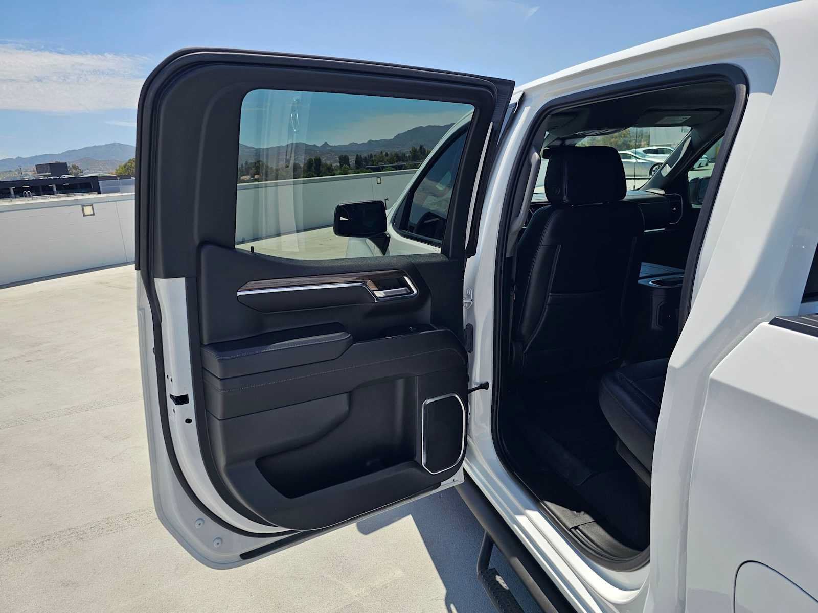 Used 2023 Chevrolet Silverado 1500 RST RWD image 16