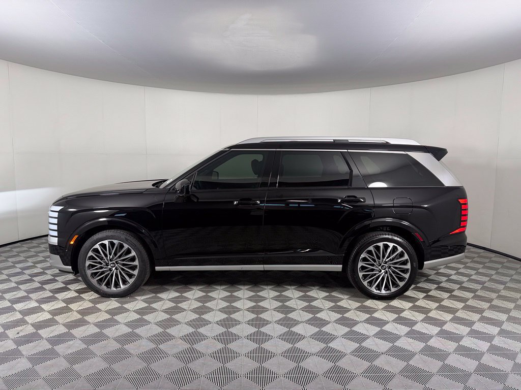 Used 2026 Hyundai Palisade Calligraphy FWD image 11